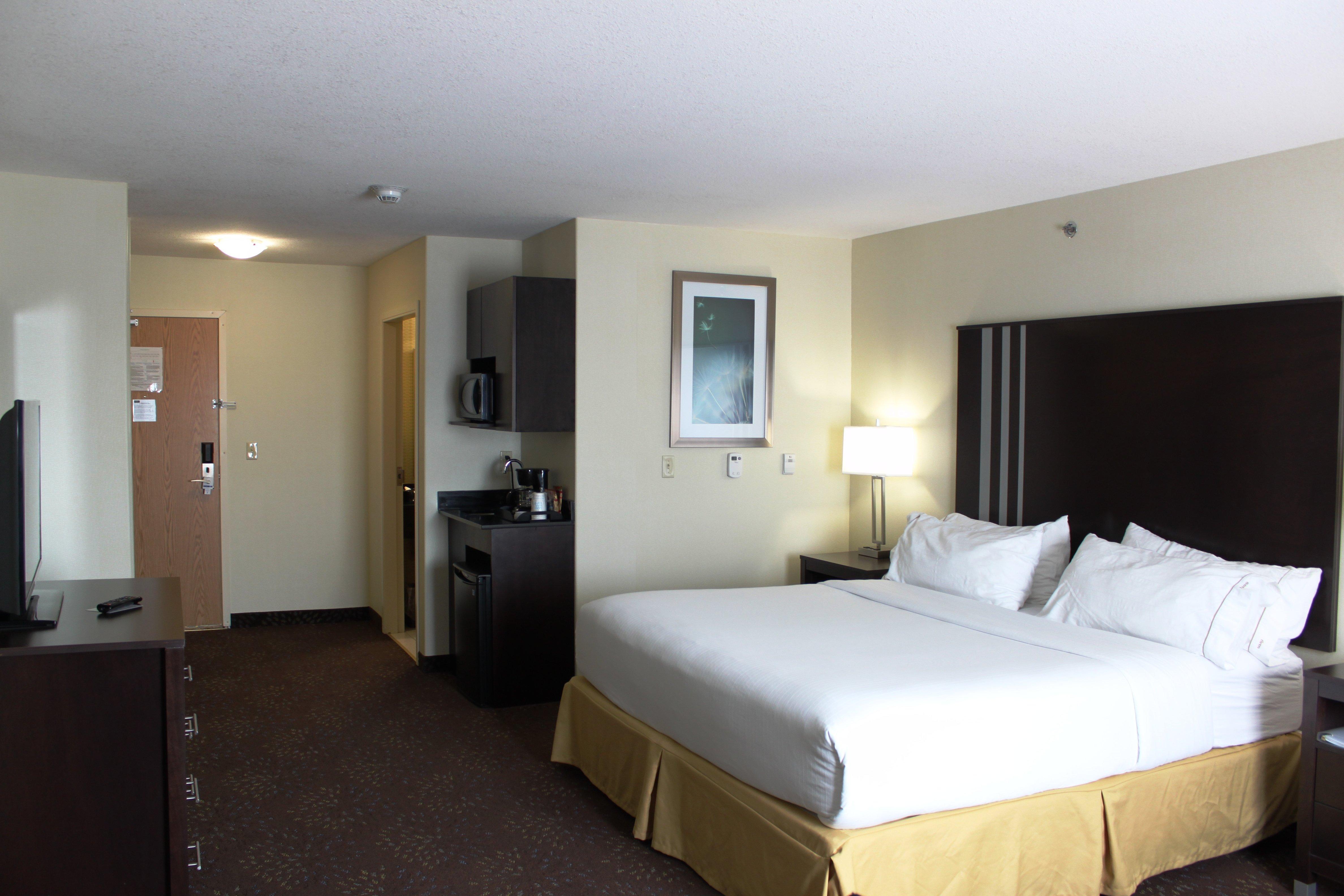 Express East By Ihg Hotel Yorkton