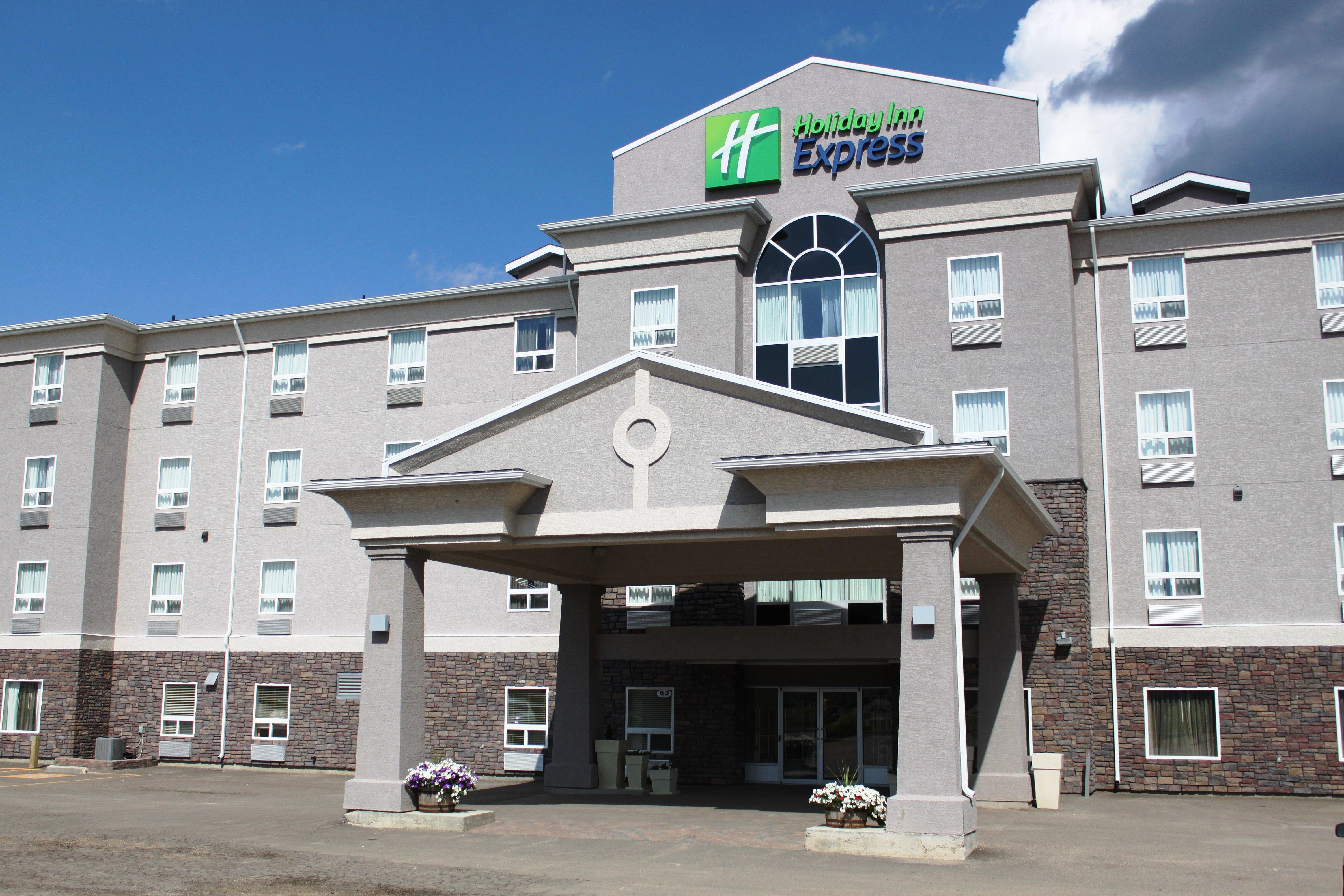 Express East By Ihg Hotel 2*
