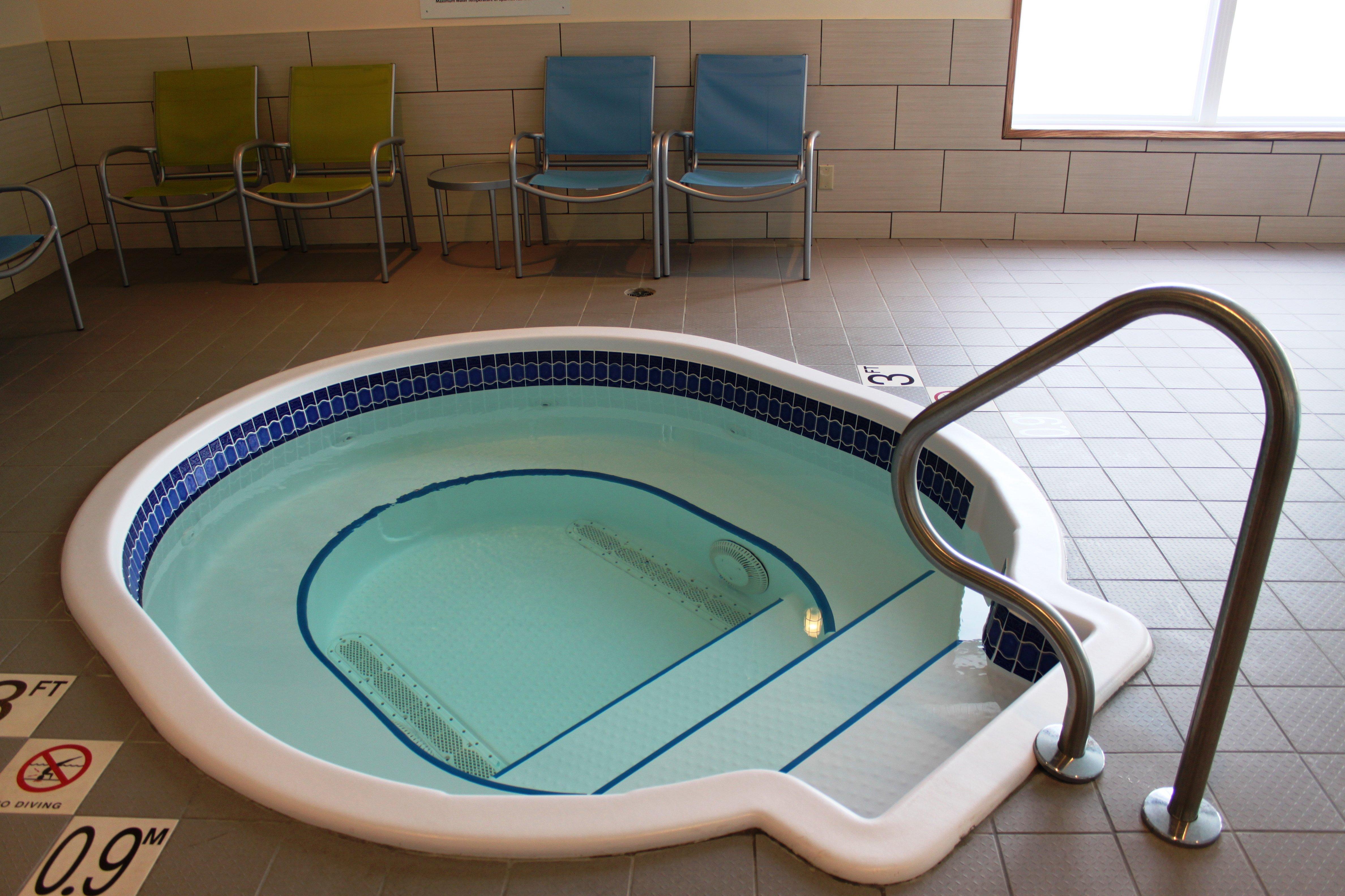 Express East By Ihg Hotel Yorkton