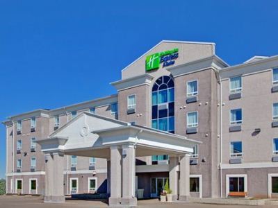 Express East By Ihg Hotel 2*